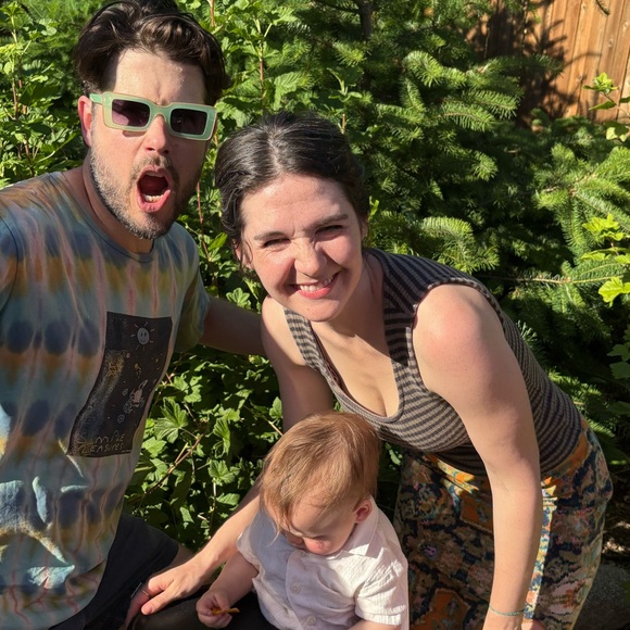 Meet your Posher, Mackenzie - Picture 1 of 1